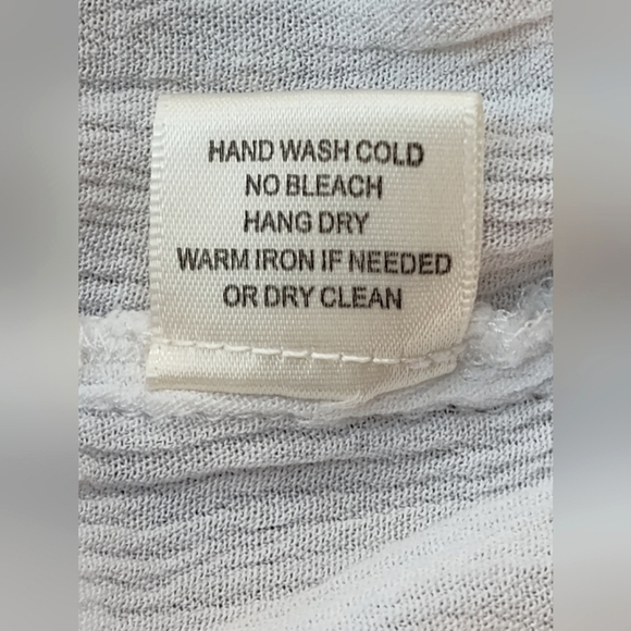 Lovestitch Women's Embroidered White Tunic Cover Up Dress | Size Medium - Picture 6 of 7